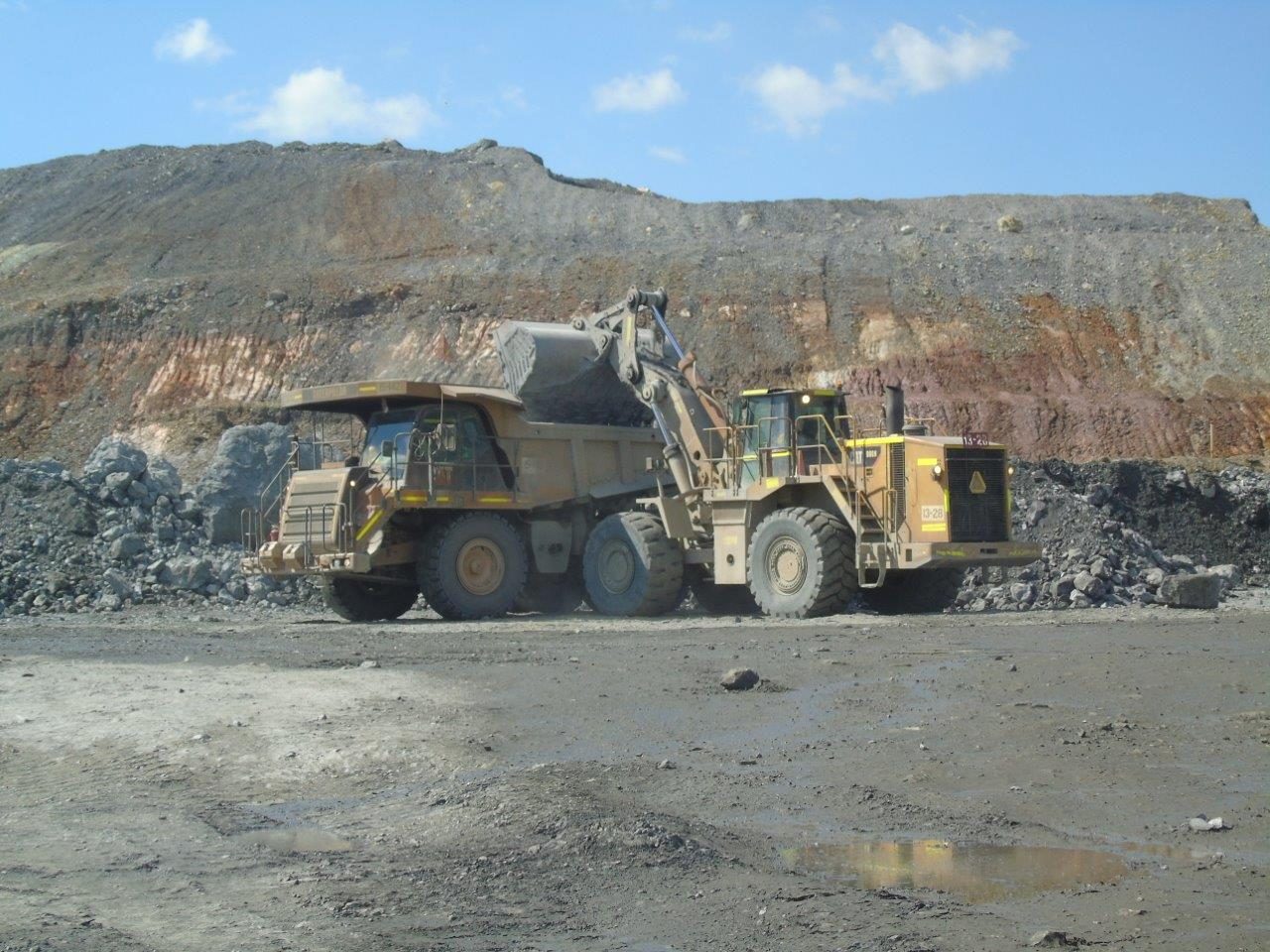 Aggregates stockpile and processing plant, materials supply value chain